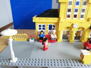 Lego retro Bahnhof Bild 3