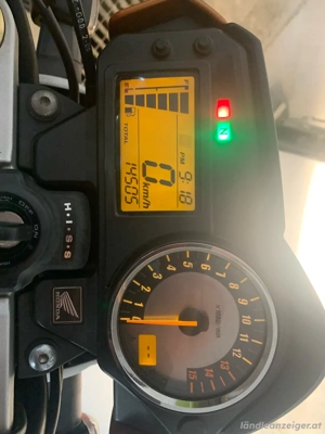 Honda Hornet 600 Bild 3