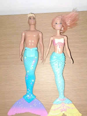Verschiedene Barbiepuppen Bild 7