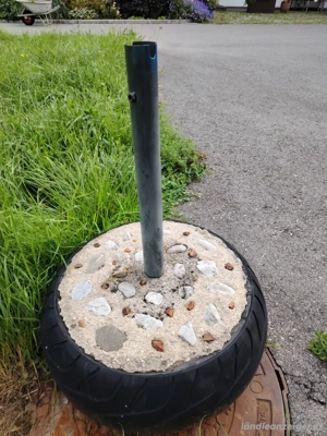 Schirmständer zu verschenken  Bild 2