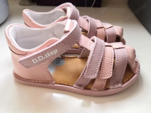 D. D. Step Barfußsandale Gr. 25   ISL 154