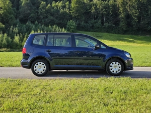Verkaufe gepflegten VW Touran 1.6 TDI   7-Sitzer   Top Familienauto Bild 6