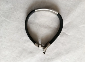Natur-Kautschuk-Armband mit Edelstahl Bild 2