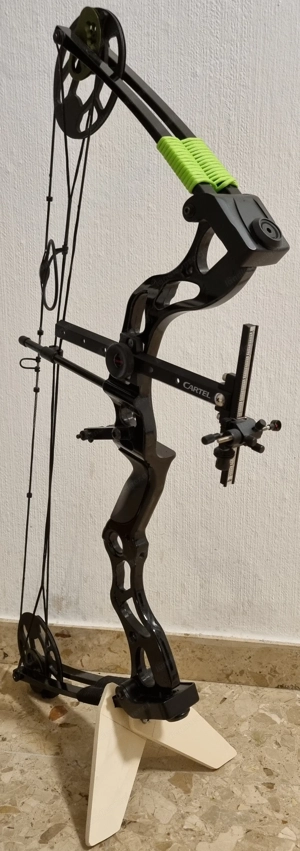 Compoundbogen Chaser III, inkl. Ziel, Aluminium Pfeile, Köcher, Tasche, Release etc. Bild 3