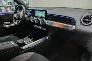 Mercedes-Benz GLB 200 d 4MATIC Night Sport KAM SpurW SpurH Bild 8