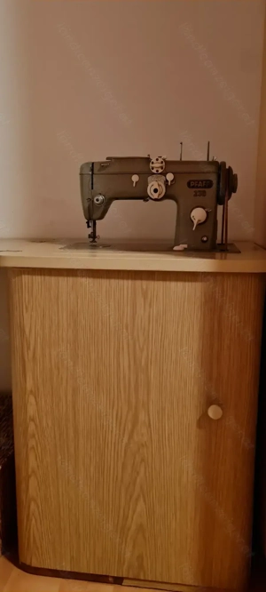 PFAFF Nähmaschine voll funktionsfähig Bild 3
