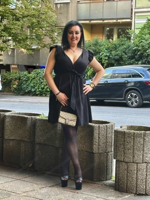 Clara  Brandneue Nymphomanin Bild 9