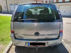 Opel Meriva 1,6 16V Style Kombi   Family Van Bild 4