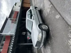 Mercedes C180 1996 Bild 4