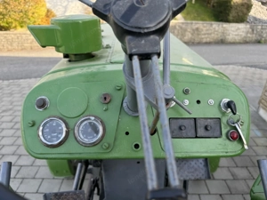 Steyr-Diesel-Traktor Typ 182 Bild 5