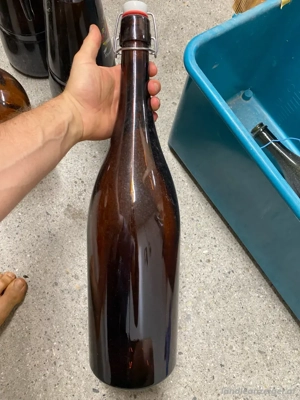 Bügelflaschen 2l und 3l Bild 5