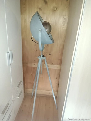 Stehleuchte  Bild 2