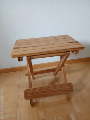 Klappstuhl aus Holz