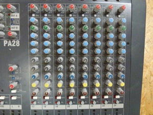 Allen & Heath PA 28 Mischpult analog Bild 4