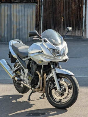 A2 taugliche Suzuki Bandit 650S. Bild 2