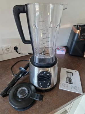 WMF Hochleistungsstandmixer Kult Pro Bild 2