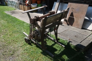 Wipp-Kreissäge 400V inkl. Tisch Bild 4