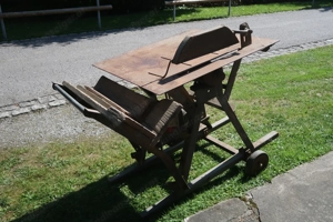 Wipp-Kreissäge 400V inkl. Tisch Bild 6