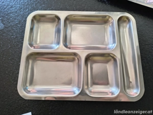 verkaufe stapelbare Edelstahl Teller inkl Wagen  Bild 2