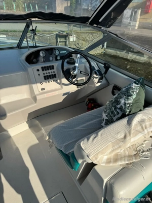 Motorboot Regal Ventura mit Bodenseezulassung Bild 4