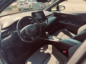 Toyota C-HR Bild 8