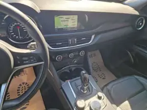 Alfa Romeo Stelvio Bild 19