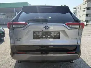 Toyota RAV4 Bild 10