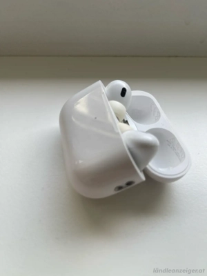 Apple Airpods Pro 2 mit Zubehör Bild 2