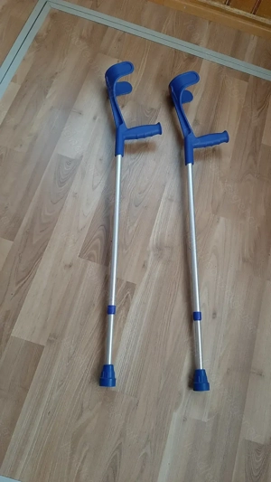 Krücken Gehhilfe 
