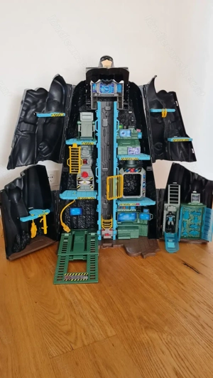 Batman Tower für kleine Fans genau das Richtige
