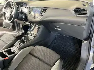 Opel Grandland Bild 16