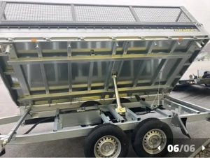 Humer Kipper Anhänger Bild 6