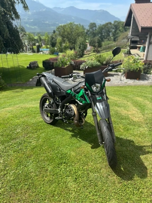 Rieju MRT 50 SM V2 Euro 5 Bild 2