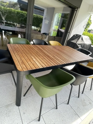 Gartenmöbel Set, Gartentisch mit 8 Stühlen + 8 Sitzpolster