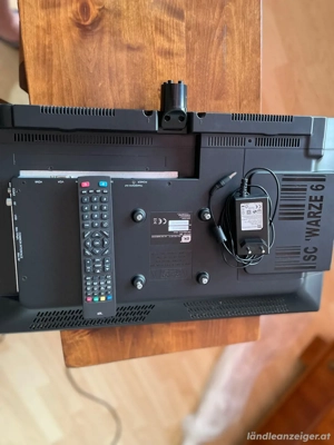 TV Monitor mit DVD  Bild 2