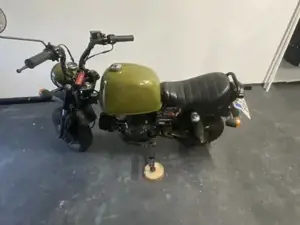 Skyteam Gorilla  Honda Dax  Bild 2