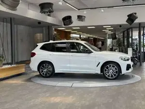 BMW X3 Bild 8