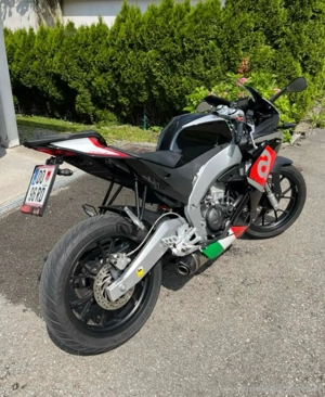 Aprilia RS4 125 4T Supersport Bild 4