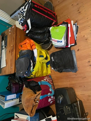 Kinderkleidung in vielen Grössen Bild 2