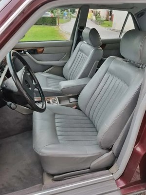 Mercedes 300SE Limousine W126 Oldtimer S-Klasse Bild 7