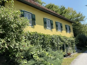 Rarität in zauberhafter Ruhelage - Historisches Winzerhaus in der Südsteiermark