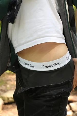 Junge Fotomodelle für Shirtless Fotos (männlich) gesucht 