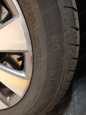 VW Alufelgen Satz mit Reifen 16 zoll  Bild 3