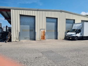 2 Lager je 170 m    per sofort zu vermieten