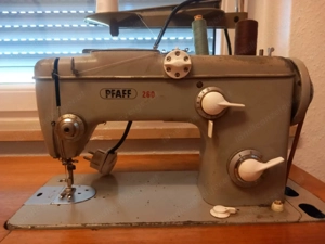 Pfaff Nähmaschine  Bild 2