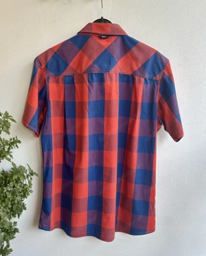 Herren kurzarm Hemd von Bench. Bild 2