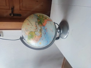 Beleuchteter Globus