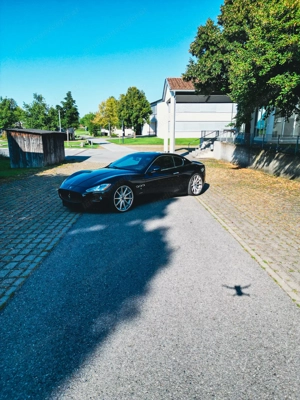 Maserati Gran Tourismo  Bild 2