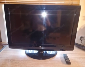 LG Ferseher mit Fernbedienung 60 Zoll Bild 2