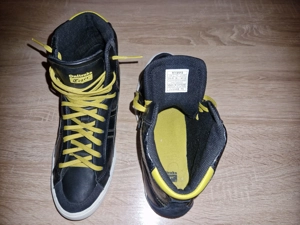 Turnschuh nie verwendet gr.41,5 Bild 3